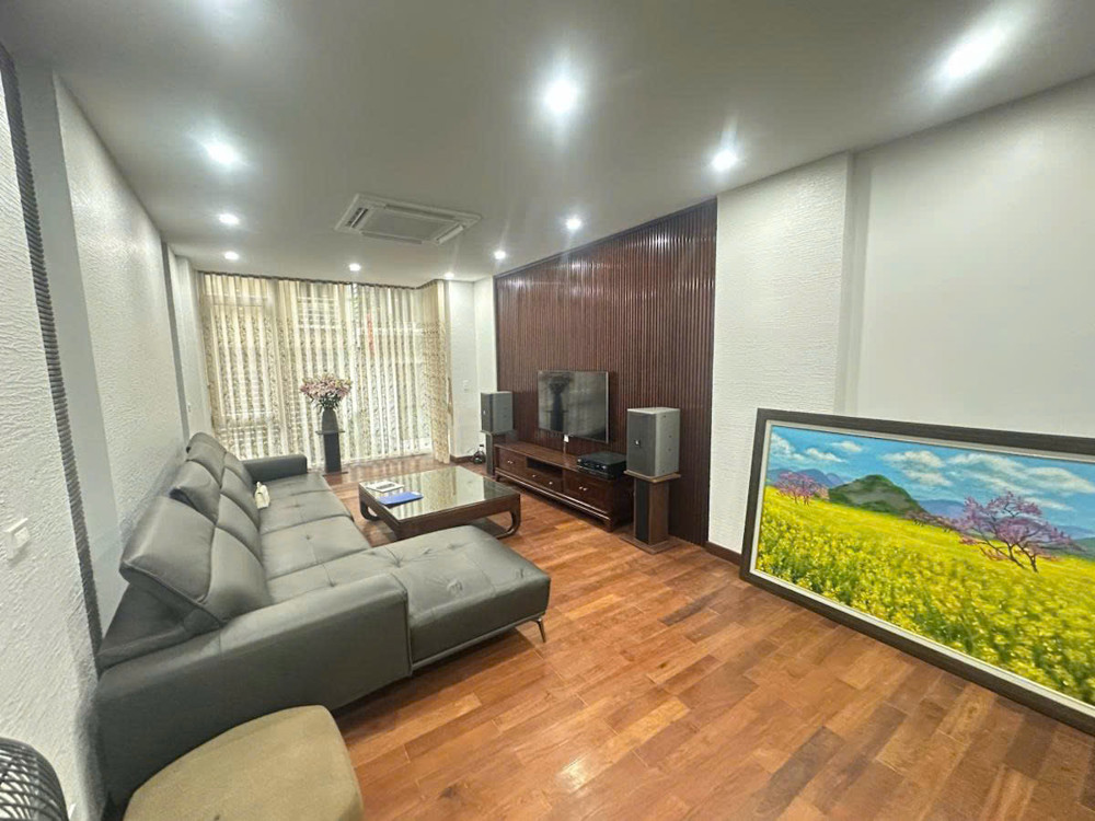 Bán Nhà Nguyễn Văn Cừ 65M 5 Tầng Mt4m Phân Lô Ô Tô Tránh Nhỉnh 24 Tỷ