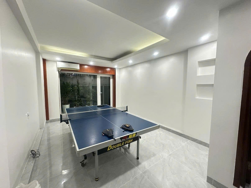 Bán Nhà Nguyễn Văn Cừ 65M 5 Tầng Mt4m Phân Lô Ô Tô Tránh Nhỉnh 24 Tỷ