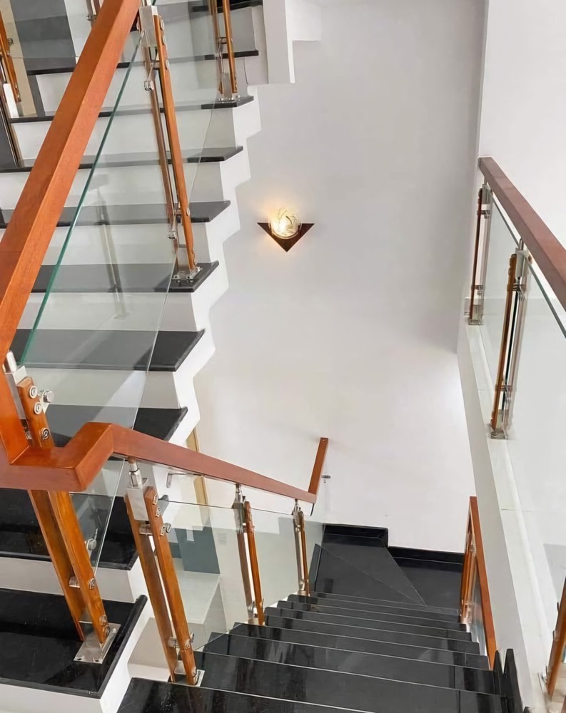 Nhà Mình Cho Thuê Nhà, 95M2_ 5T; Lê Thanh Nghị, Trần Đại Nghĩa -25 Tr