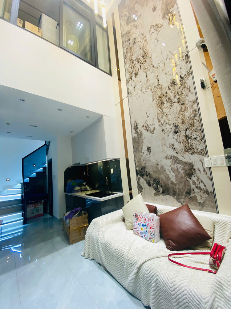 Nhà Hẻm Xe Hơi Quận 3, Nguyễn Thiện Thuật, 5 Tầng, 3 Phòng Ngủ, 5.7 Tỷ