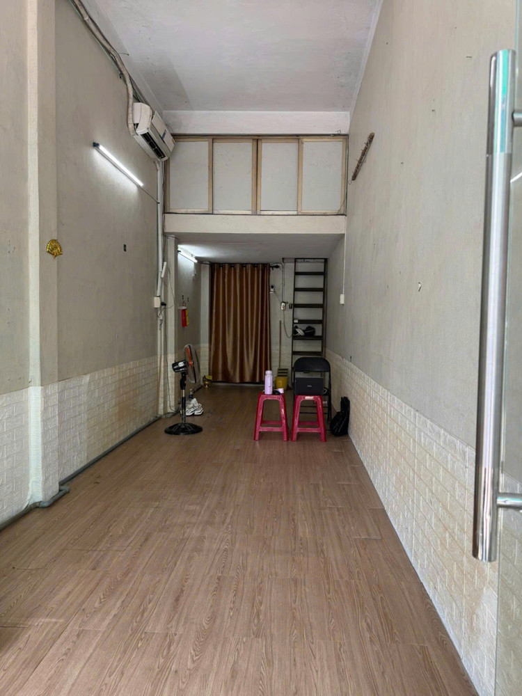 Cho Thuê Mặt Bằng Kinh Doanh Vị Trí Đẹp Đầu Đường Huỳnh Thúc Kháng – Phường Đông Ba, Tp Huế