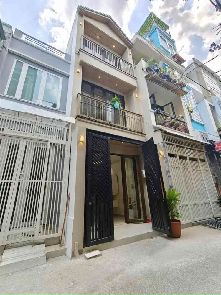 32M2, 3 Tầng - Nguyễn Đình Chiểu Quận 3 - Hẻm 5M Thông Tứ Tung - Giá Chỉ 8.99 Tỷ