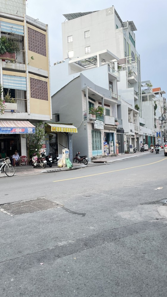 Hẻm Xe Hơi Huỳnh Văn Bánh – 3.5X13m – 2 Tầng Btct – Khai Thác Ngay, Thu Nhập 20 Triệu/tháng