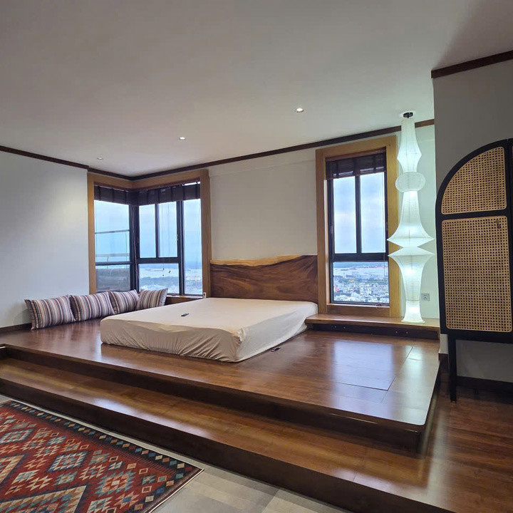 Cho Thuê Căn Hộ Sân Vườn Góc View Song 368M²