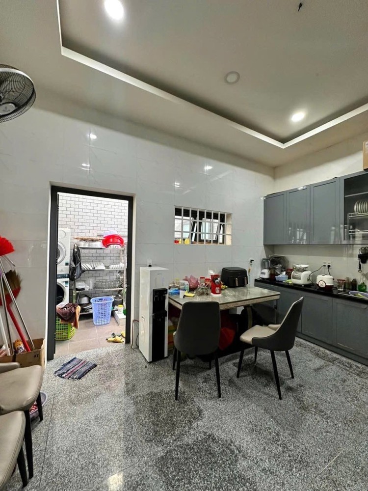 Bán Nhà 3 Tầng, 120M2, Đường Số 10, Linh Xuân, Thủ Đức, Tp Hcm, Sổ Hồng Riêng. Giá 7,38 Tỷ