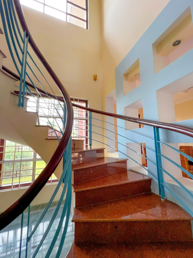 Cắt Lỗ 7,5 Tỷ – Sở Hữu Biệt Thự Sân Vườn 4.000M² Chỉ 17,5 Tỷ