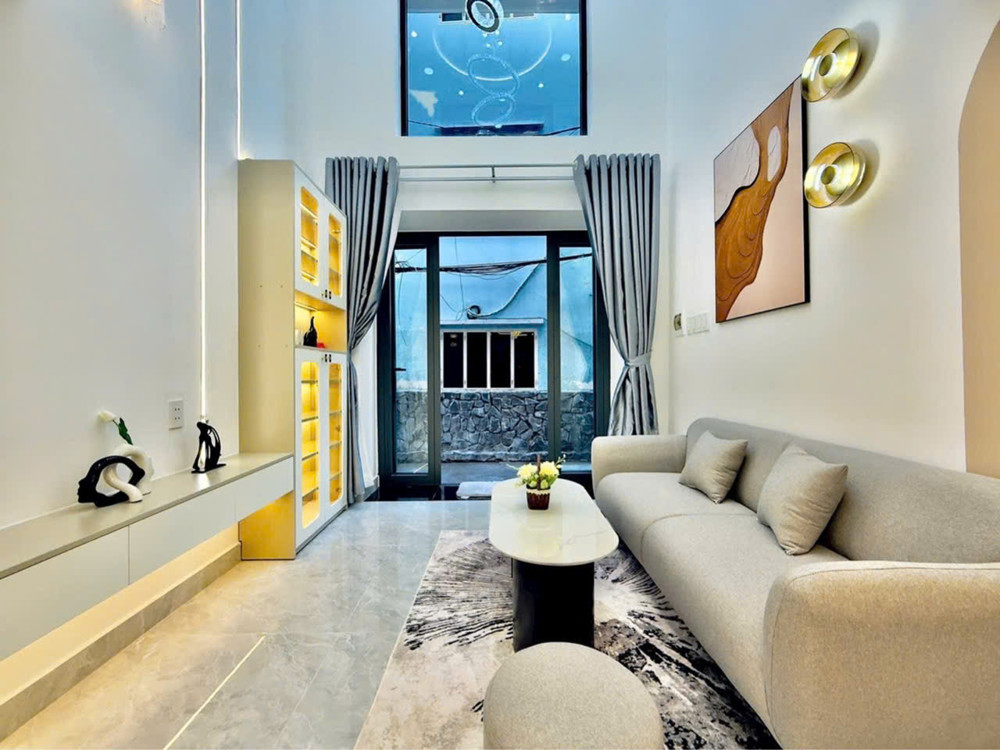 Bán Nhà Đẹp Nguyễn Kiệm Gần Sân Bay, 3 Pn, Hxh Tận Cửa, Giá Vừa Cập Nhật Chỉ 6,25 Tỷ