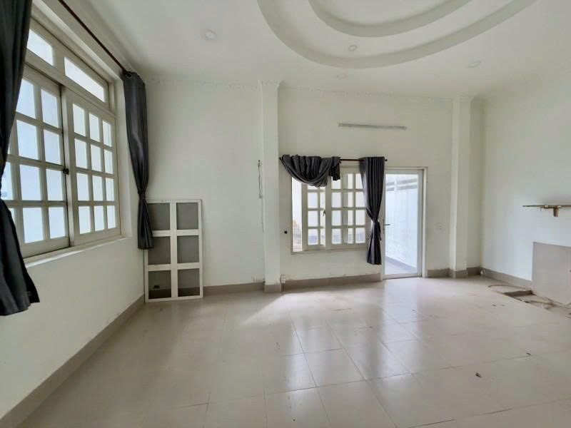 Bán Nhà Hẻm 496 Dương Quảng Hàm - Nguyễn Văn Lượng, 12X13m, 2 Tầng Cũ, 18,9 Tỷ