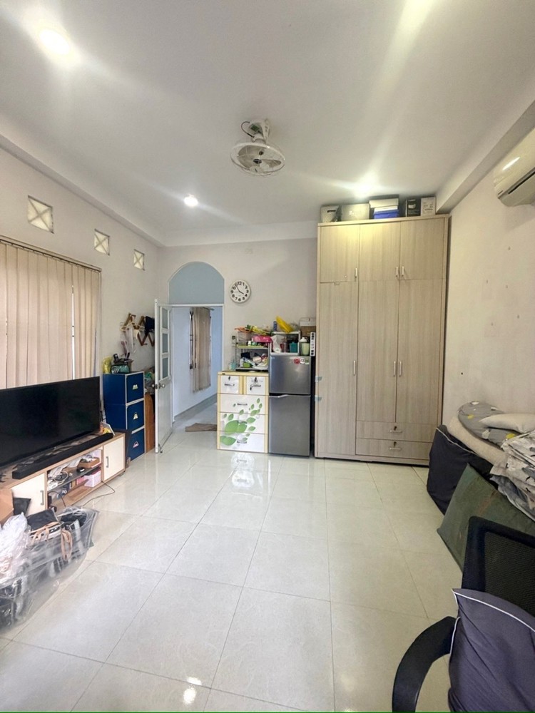 Bán Nhà 60M2 - Ngang 4M Nở Hậu 4.4M - 7Pn - Căn Góc Thoáng Gần Chợ Phạm Văn Hai