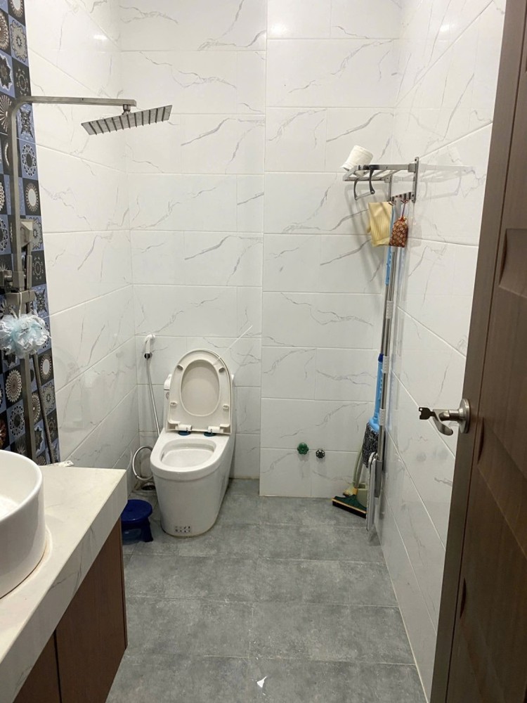 Bán Nhà 140M2, Đường Số 13, Linh Xuân, Thủ Đức. Tp Hcm, Cấp 4. Giá 7.48 Tỷ, Sổ Hồng Riêng