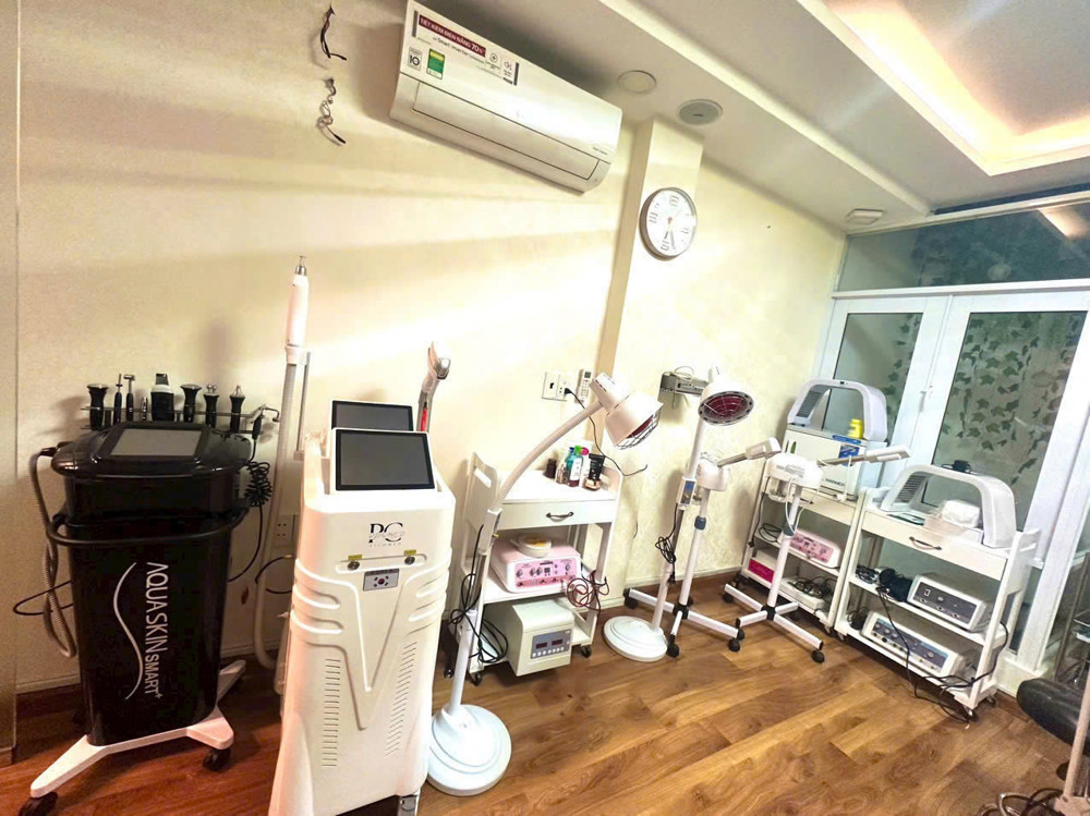 Thanh Lý Toàn Bộ Máy Móc Và Trang Thiết Bị Spa Còn Mới – Gò Vấp, Tp. Hồ Chí Minh