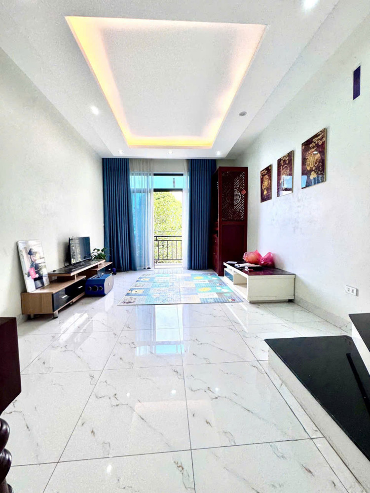 Chính Chủ Ban Nhà Đông Mỹ, Thanh Trì - 50M2 - 4 Tầng - Ngay Cạnh Sân Bóng - Ngõ Ô Tô Tránh Xe Máy