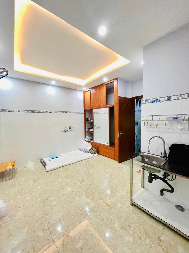 Giảm Sốc 2.8 Tỷ - Bình Thạnh - 9Pn Chdv Đang Có Dòng Tiền - 83M - Hẻm Ba Gác