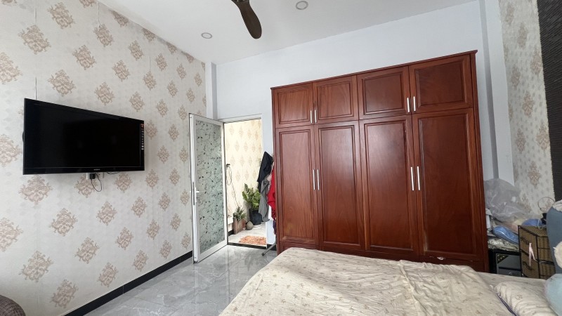 Bán Nhà 3 Tầng Đường 160, Phường Tăng Nhơn Phú, Tp Hcm. Dt 54M2, Sổ Hồng Riêng. Giá 5,18 Tỷ