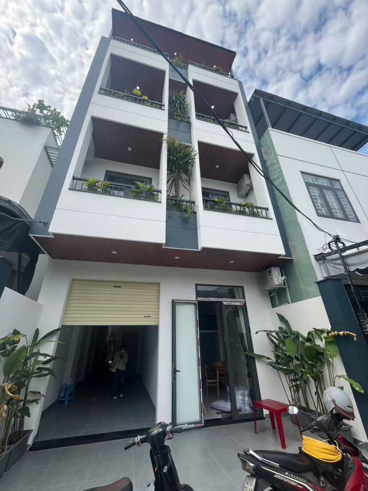 Toà Căn Hộ 4 Tầng Gồm 14 Phòng Ngô Thì Nhậm Đã Full Khách Thuê