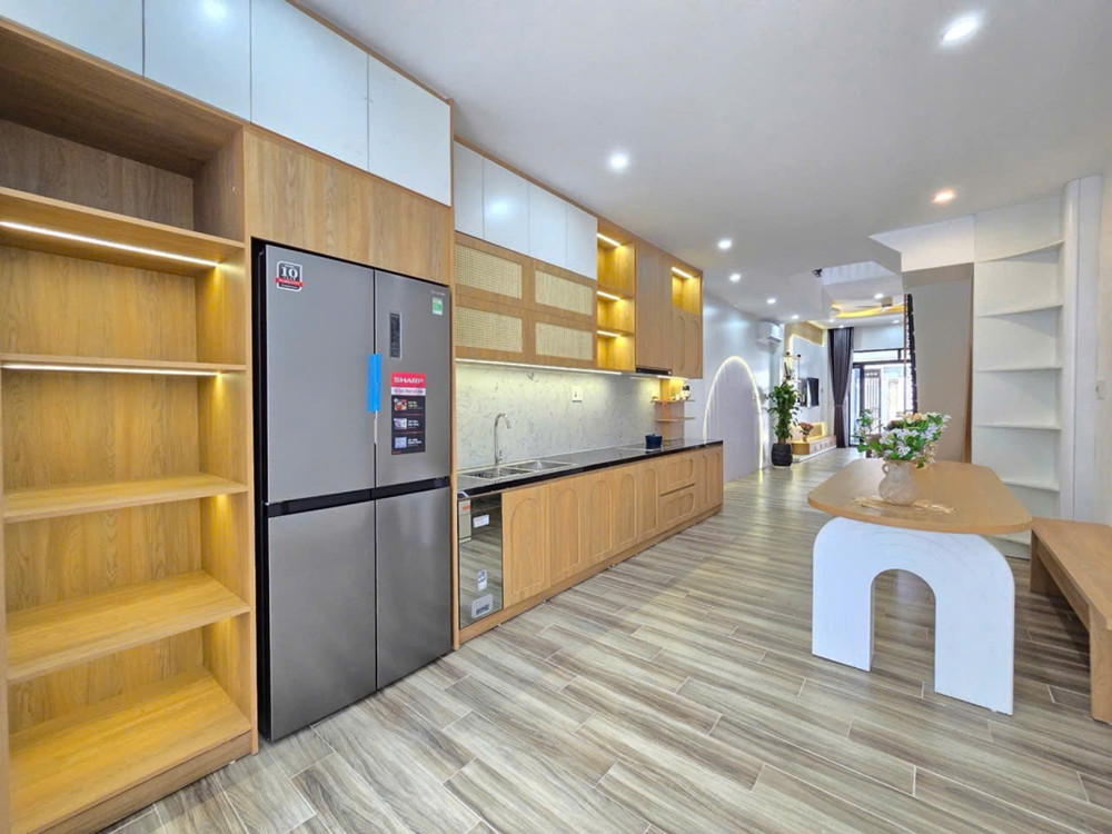 Bán Villa Siêu Đẹp – Dòng Tiền Ổn Định 50Tr/tháng – Trung Tâm Sơn Trà, Đà Nẵng