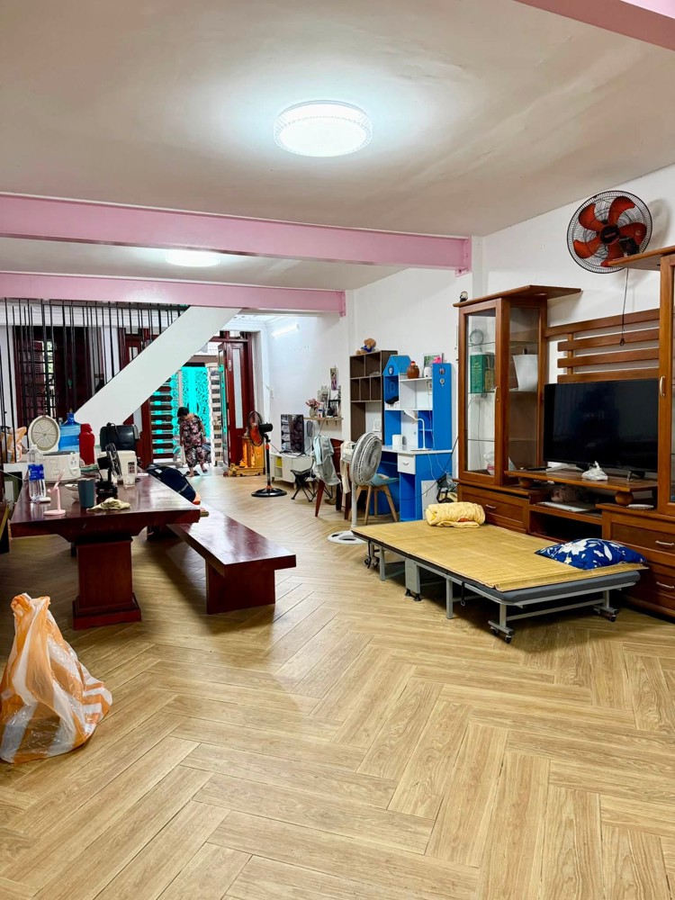 Nhà 2 Tầng Kiệt Ô Tô Đổ Nhựa 6M Đường Trường Chinh