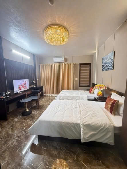 Cho Thuê Tòa Nhà 12 Phòng , Vị Trí Trung Tâm Vĩnh Trụ, Lý Nhân