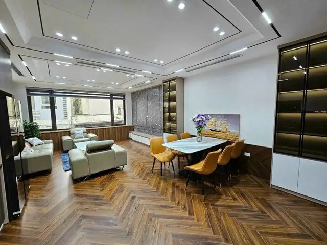 Bán Nhà Nguyễn Văn Cừ, Long Biên 54M2- 6 Tầng Thang Máy- Ô Tô Tránh- 20.5 Tỷ