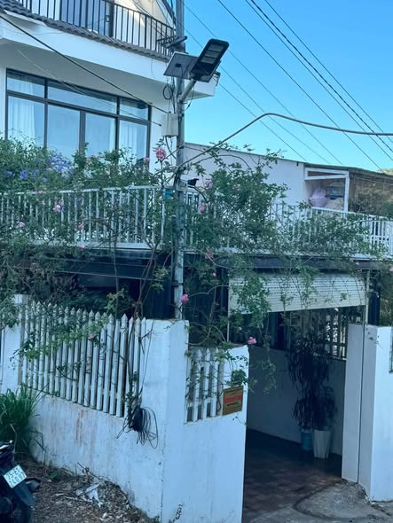 Cần Bán Gấp Căn Nhà 3 Lầu Đường Trịnh Hoài Đức, Phường 11,Đà Lạt