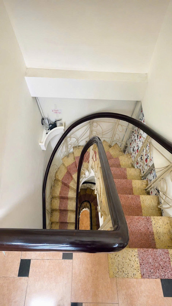 Nhà Hẻm Ô Tô Quận Tân Bình, Cách Mạng Tháng Tám, 40 M2, 6.9 Tỷ