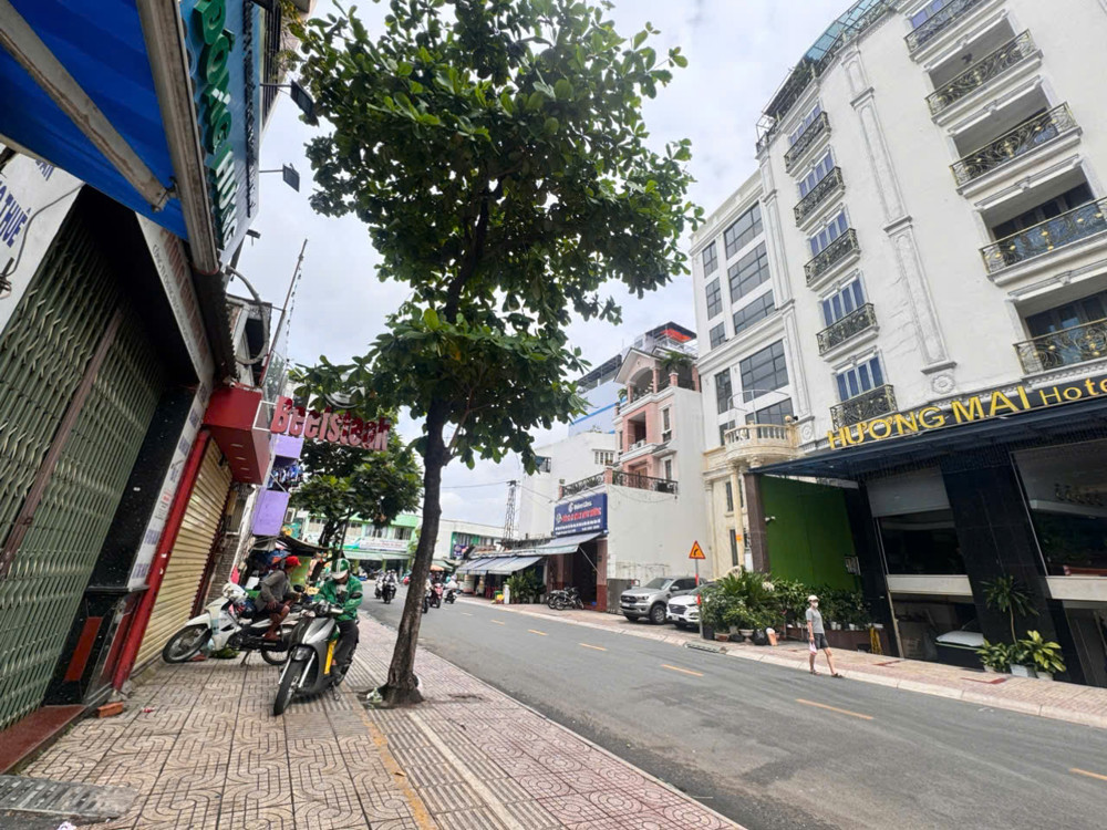 Bán Tòa Nhà 7 Tầng Sân Thượng Mới - Mặt Tiền Kd Đ.nguyễn Phúc Nguyên, Quận 3 - Vị Trí Siêu Đẹp View