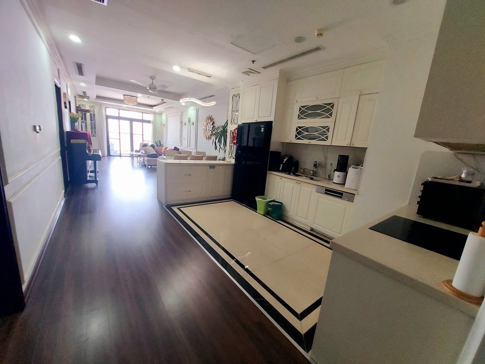 Royal City Nguyễn Trãi 124 M2 T30 16.6 Tỷ Thanh Xuân Căn Hộ Cao Cấp – Cc Royal City – Full