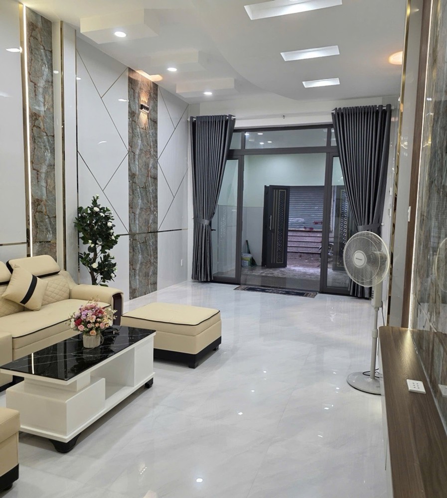 Hẻm Xe Hơi Nhà Mới Đẹp Lung Linh Ngay Chợ Tân Hương - 4X18m -2 Tầng - Nở Hậu Tài Lộc - 6.690 Tỷ Tl