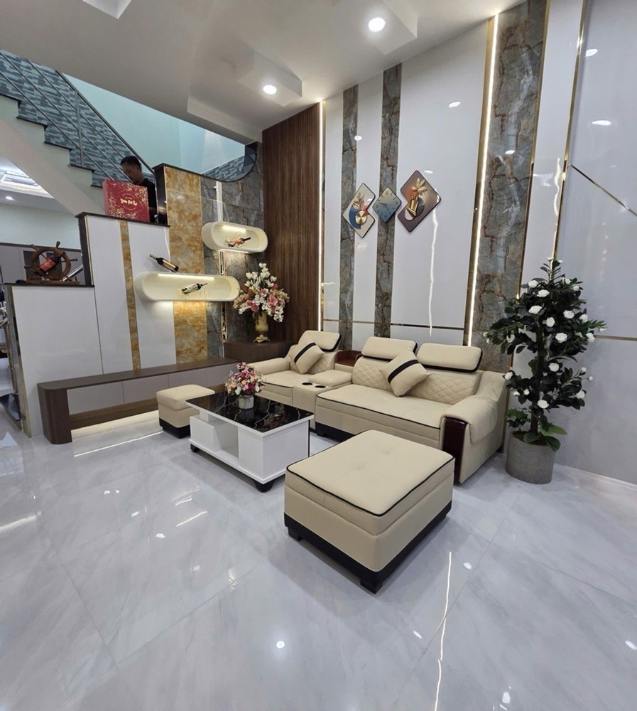 Hẻm Xe Hơi Nhà Mới Đẹp Lung Linh Ngay Chợ Tân Hương - 4X18m -2 Tầng - Nở Hậu Tài Lộc - 6.690 Tỷ Tl