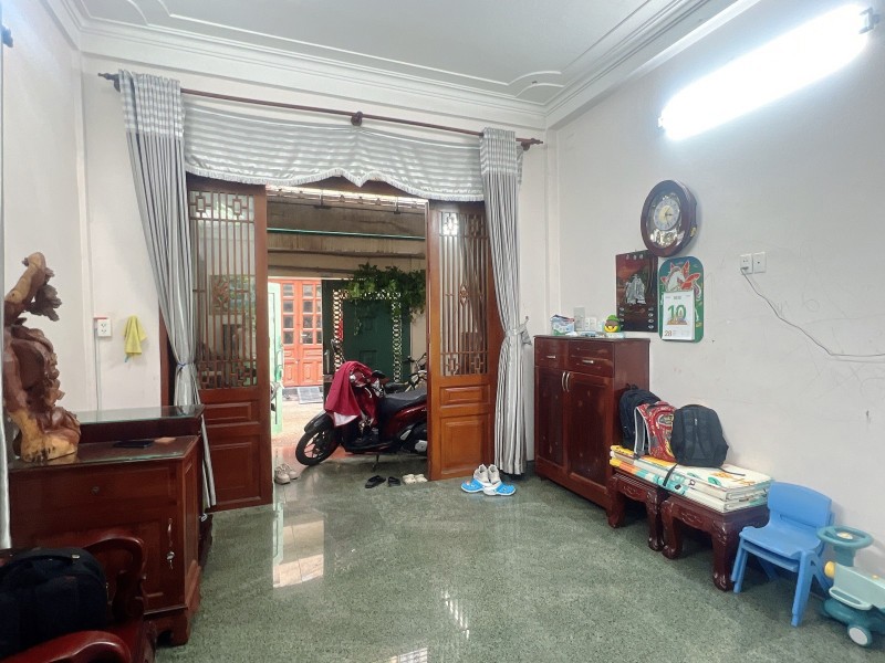 Bán Nhà 3 Tầng, 62M2 Đường Số 2, An Khánh, Q.2, Tp Hcm. Giá 13,4 Tỷ, Sổ Hồng Chính Chủ