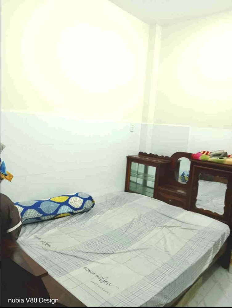 Bán Nhà Mặt Tiền View Công Viên- Cầu Chà Và, Quận 8- 3 Tầng - Nhỉnh 5 Tỷ - Lh 0784968131