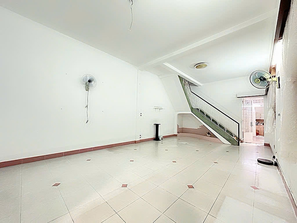 Duy Nhất Bán Biệt Thự 2 Tầng Đ.võ Thị Sáu, Quận 1 - Ngang Đẹp 7,9M*26m - Chính Chủ * Lh Giang