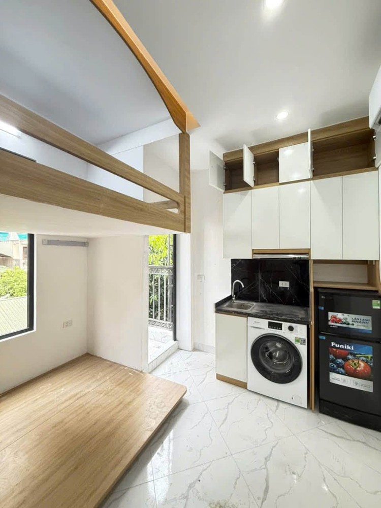Nguyễn Trãi – Ccmn 16 Phòng – 7 Tầng Thang Máy – Dòng Tiền 100Tr/tháng – 87M² – Mt 4,5M – 213Tr/m²