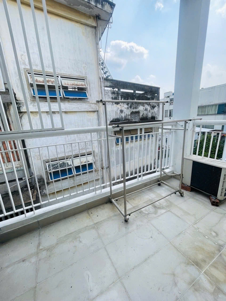 Bán Nhà Cách Mạng Tháng 8, Dt 53M², Hẻm Xe Hơi, 4 Tầng Btct, Gần Công Viên Lê Thị Riêng, Giá 10,3 Tỷ