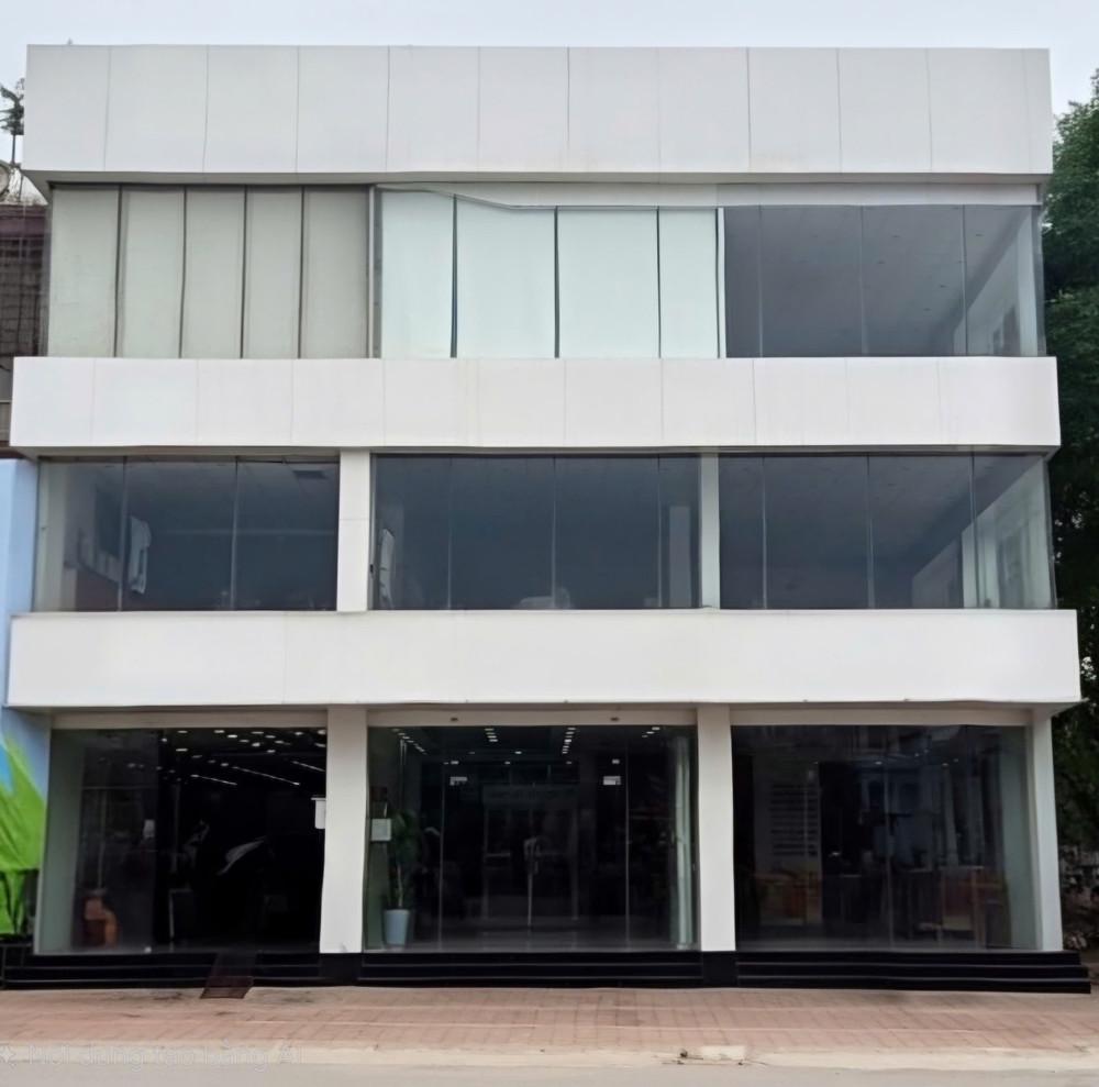 Cho Thuê Nhà, Chùa Láng, Nguyễn Chí Thanh, Đống Đa, 171M2x 3T -56 Tr