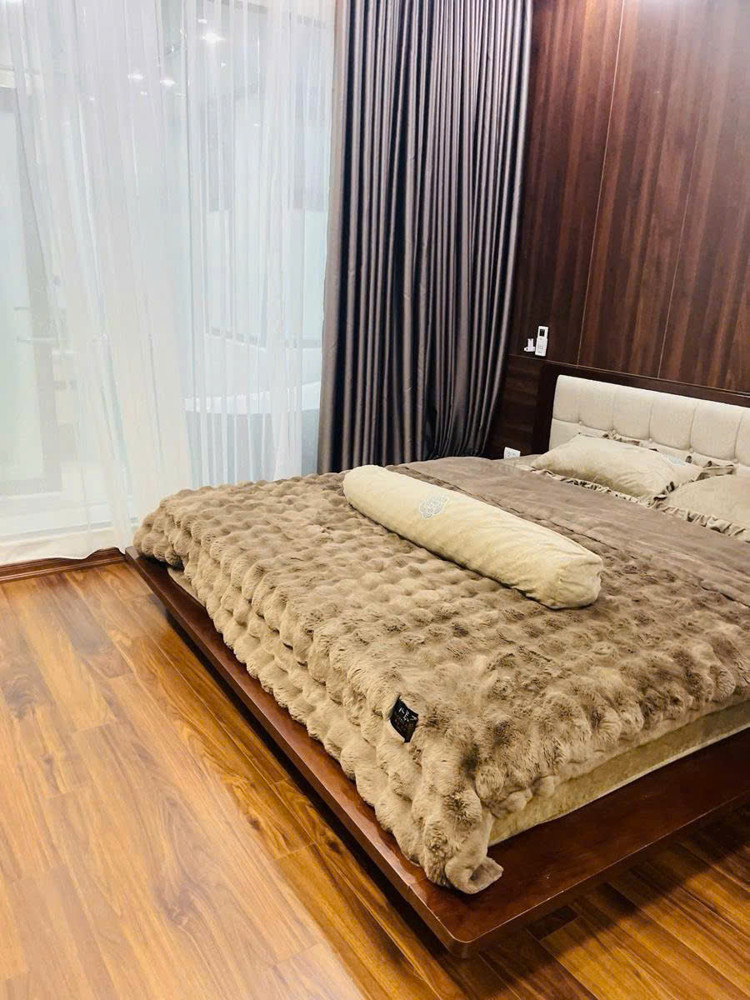 Bán Nhà Phố Trạm 47M 4 Tầng Mt6.4m Chân Cầu Vĩnh Tuy Nhỉnh 10 Tỷ