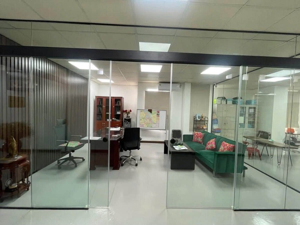 Long Biên – Tòa Nhà 8 Tầng Thang Máy – 133M² – Mt 6M – Ô Tô Tránh – 241Tr/m²