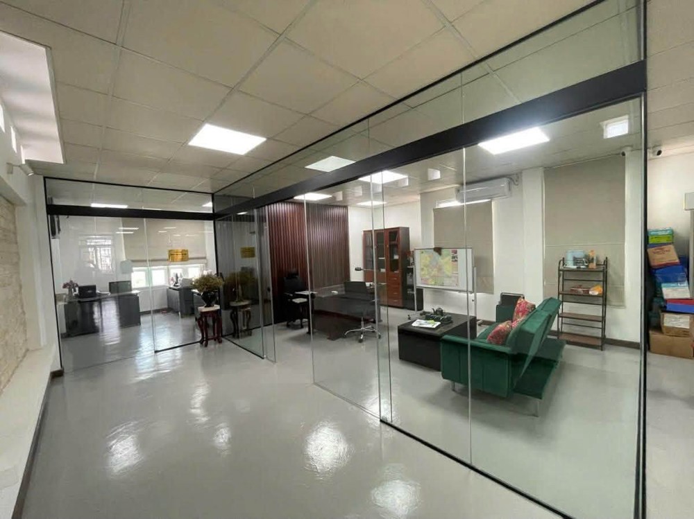 Long Biên – Tòa Nhà 8 Tầng Thang Máy – 133M² – Mt 6M – Ô Tô Tránh – 241Tr/m²