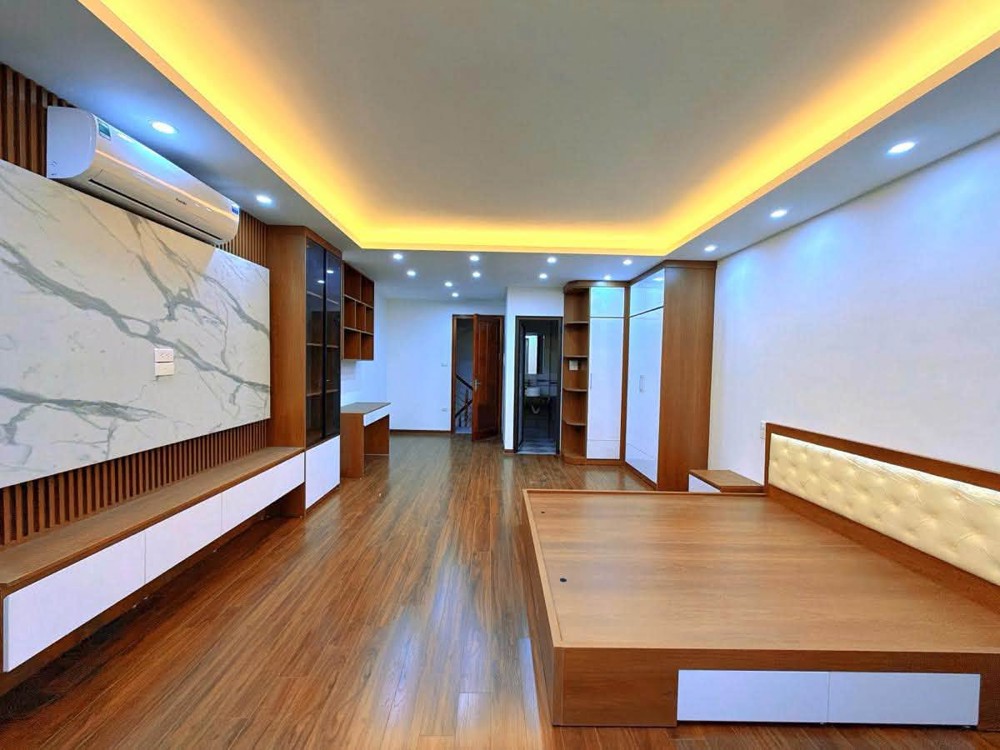 Tòa Nhà Trần Duy Hưng, Cầu Giấy - 45 M2 X 6 Tầng - Mt 4,6 M - 13.6 Tỷ