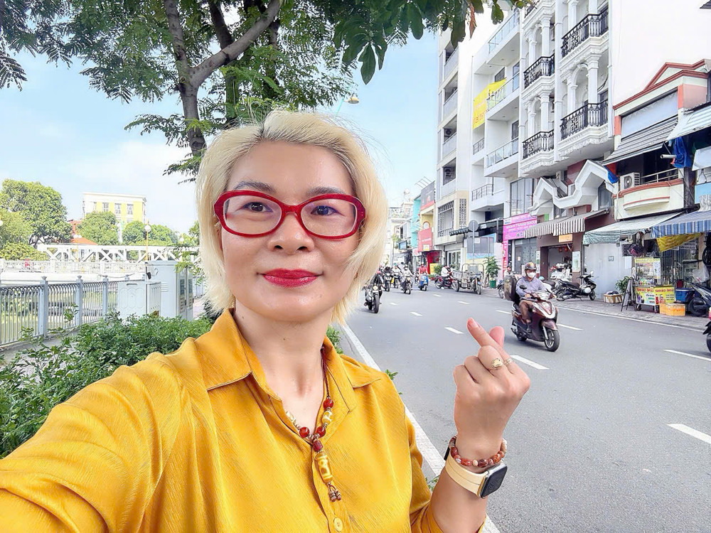 Siêu Phẩm Xây Building 185M2 - Chính Chủ 1 Đời Cần Bán Nhà 4 Tầng Mặt Tiền Kd Đ.hoàng Sa, Quận 3 *