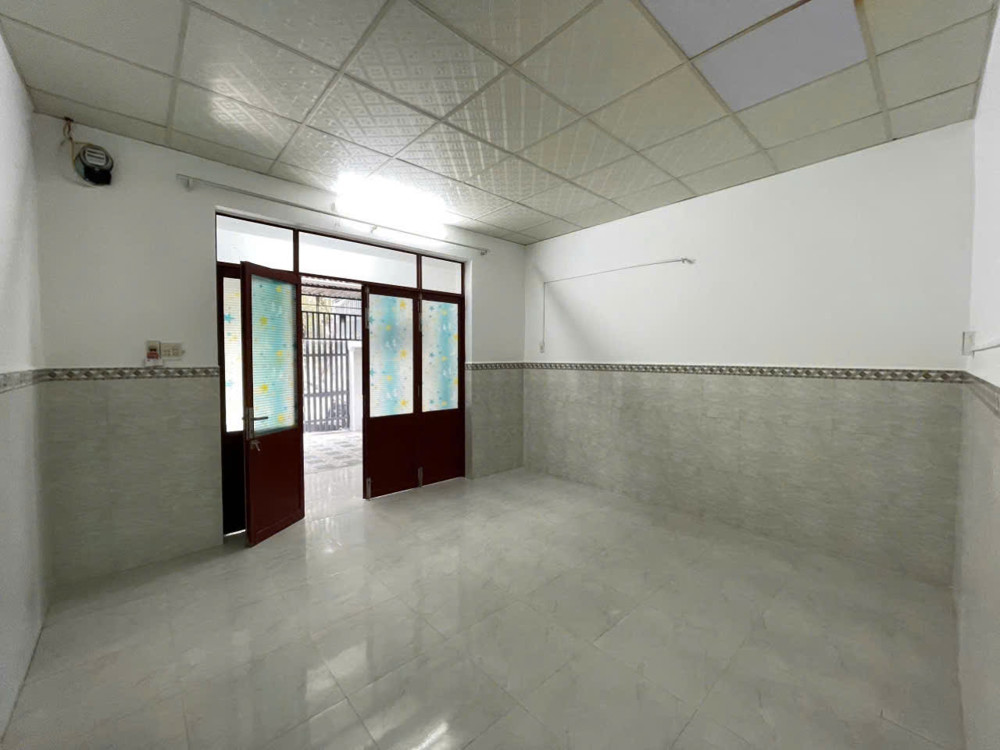 Bán Nhà Thôn Ngọc Hội, Phường Tây Nha Trang Giá Bán 3,7 Tỷ /107,4M2, Ngang Hơn 7M