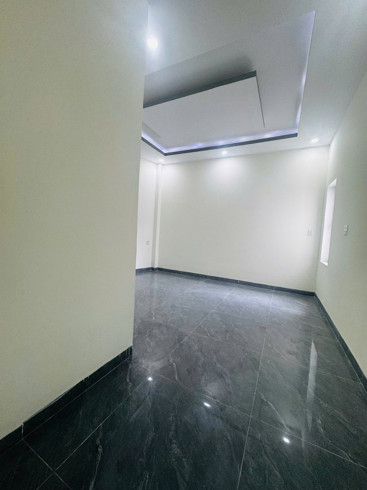 Bán Nhà Căn Góc, Phường Tây Nha Trang 170M2, Gần Tường Mần Non Vĩnh Trung