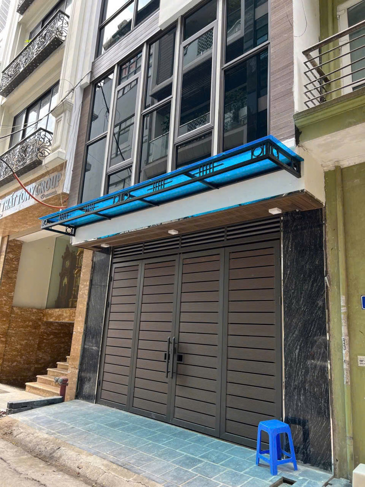 Cho Thuê Mặt Sàn Tầng 2 Tại Trung Kính, Cầu Giấy, Hà Nội - Giá 12Tr