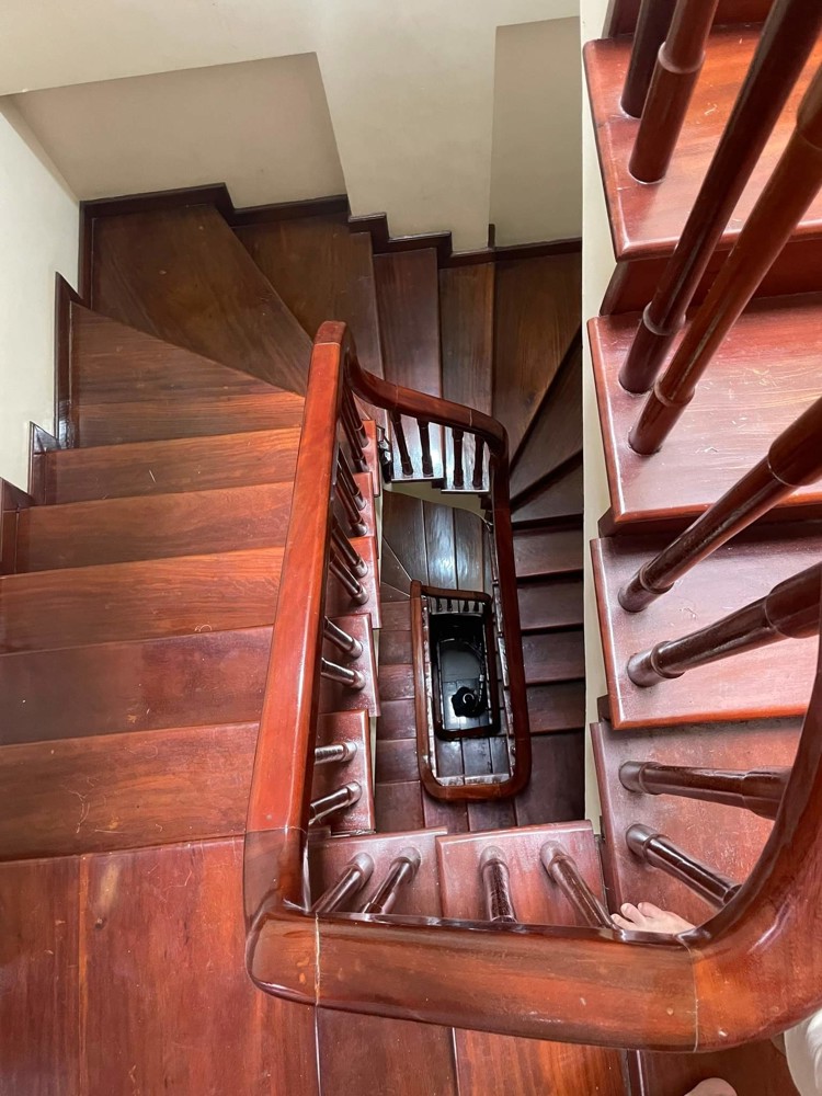 Tôi Cho Thuê Nhà, Chùa Bộc, Phạm Ngọc Thạch, Đống Đa, 151M2x 4T -38 Tr