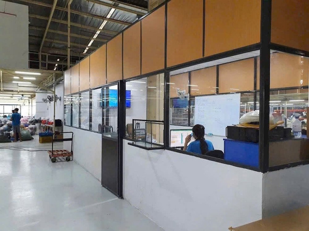 Xưởng Chuẩn May Mặc 5.000M² Pccc Tự Động Thẩm Duyệt Xe Container