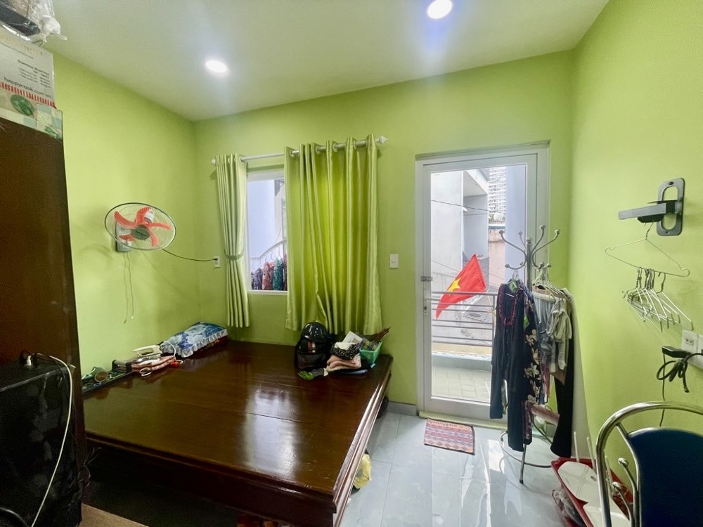 Bán Nhà Gần Hẻm Xe Hơi Âu Dương Lân – P.3 Quận 8 – 4 Tầng – 5Pn – Nhỉnh 4 Tỷ–lh 0784968131