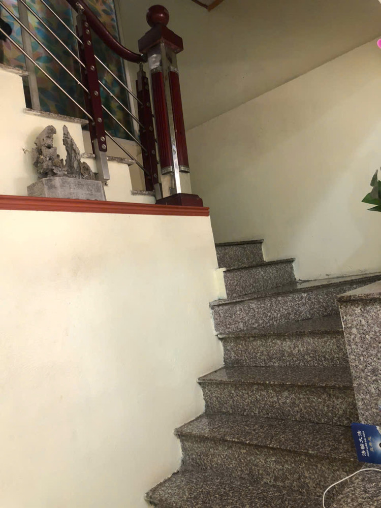 Bán Nhanh Nhà 2 Tầng Ngõ Lý Hồng Nhật Thông Trần Văn Lan , Hải An