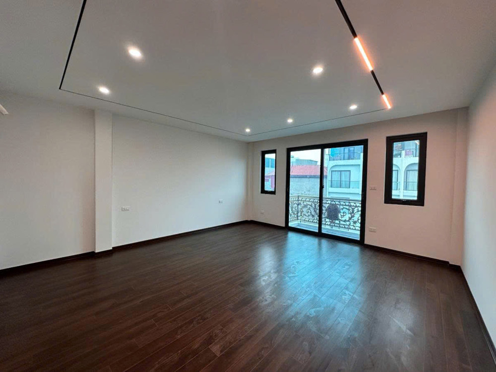 Bán Nhà Bát Khối 66M 6 Tầng Mt5.1m Thang Máy Gara Ô Tô Nhỉnh 13 Tỷ