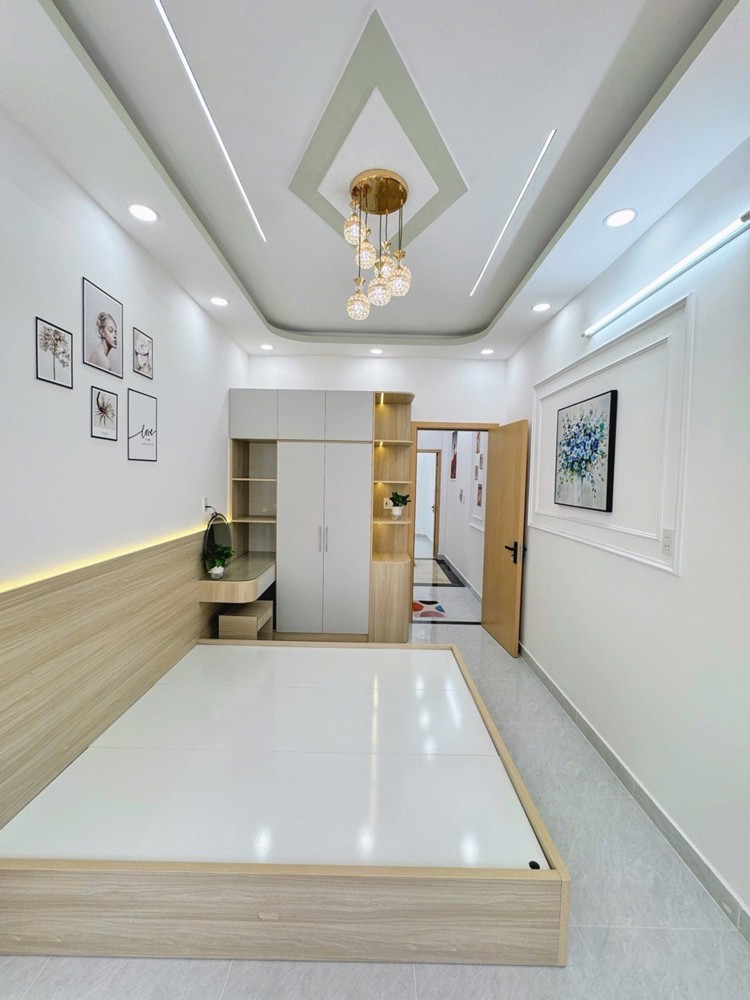 Nhà Mới Đẹp 3 Tầng Kiên Cố - 42M2 - Có 4 Phòng Ngủ - Gần 4 Xã - Giáp Tân Phú - Hẻm Trước Nhà 4M 