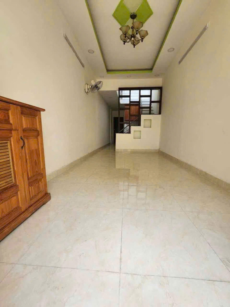 Cho Thuê Nhà 1 Lầu Gần Công Viên Phần Mềm Quang Trung , Trung Mỹ Tây - Tp Hcm